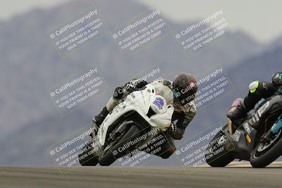 media/Jan-14-2023-SoCal Trackdays (Sat) [[497694156f]]/Turn 9 Set 1 (1120am)/